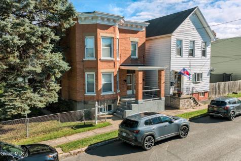 2318 9th Avenue Watervliet NY 12189