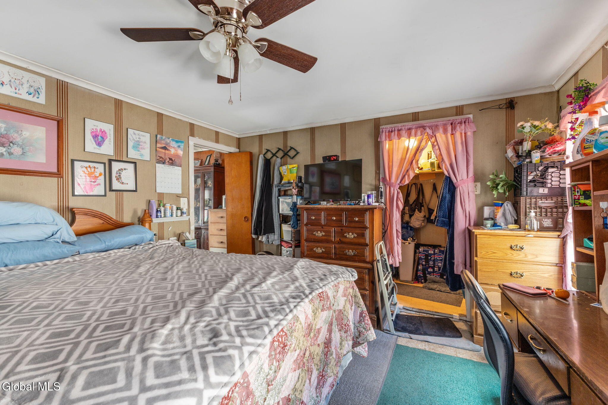 58 Middle Street Waterford NY 12188
