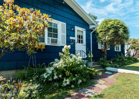 330-332 Madison East Rensselaer NY 12144