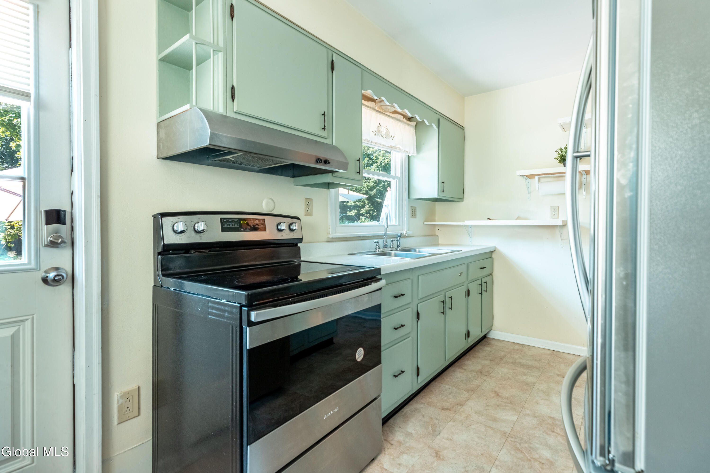 330-332 Madison East Rensselaer NY 12144