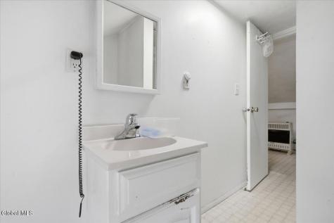 7648 Western Turnpike Delanson NY 12053