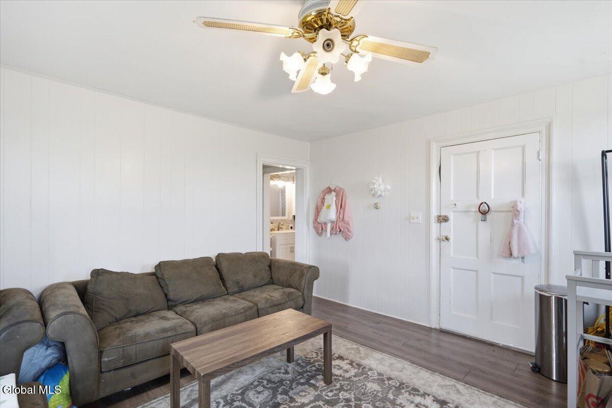 7648 Western Turnpike Delanson NY 12053