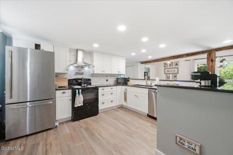 7648 Western Turnpike Delanson NY 12053