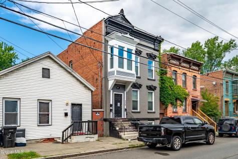 329 9th Street Troy NY 12180