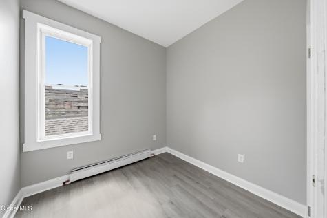 329 9th Street Troy NY 12180