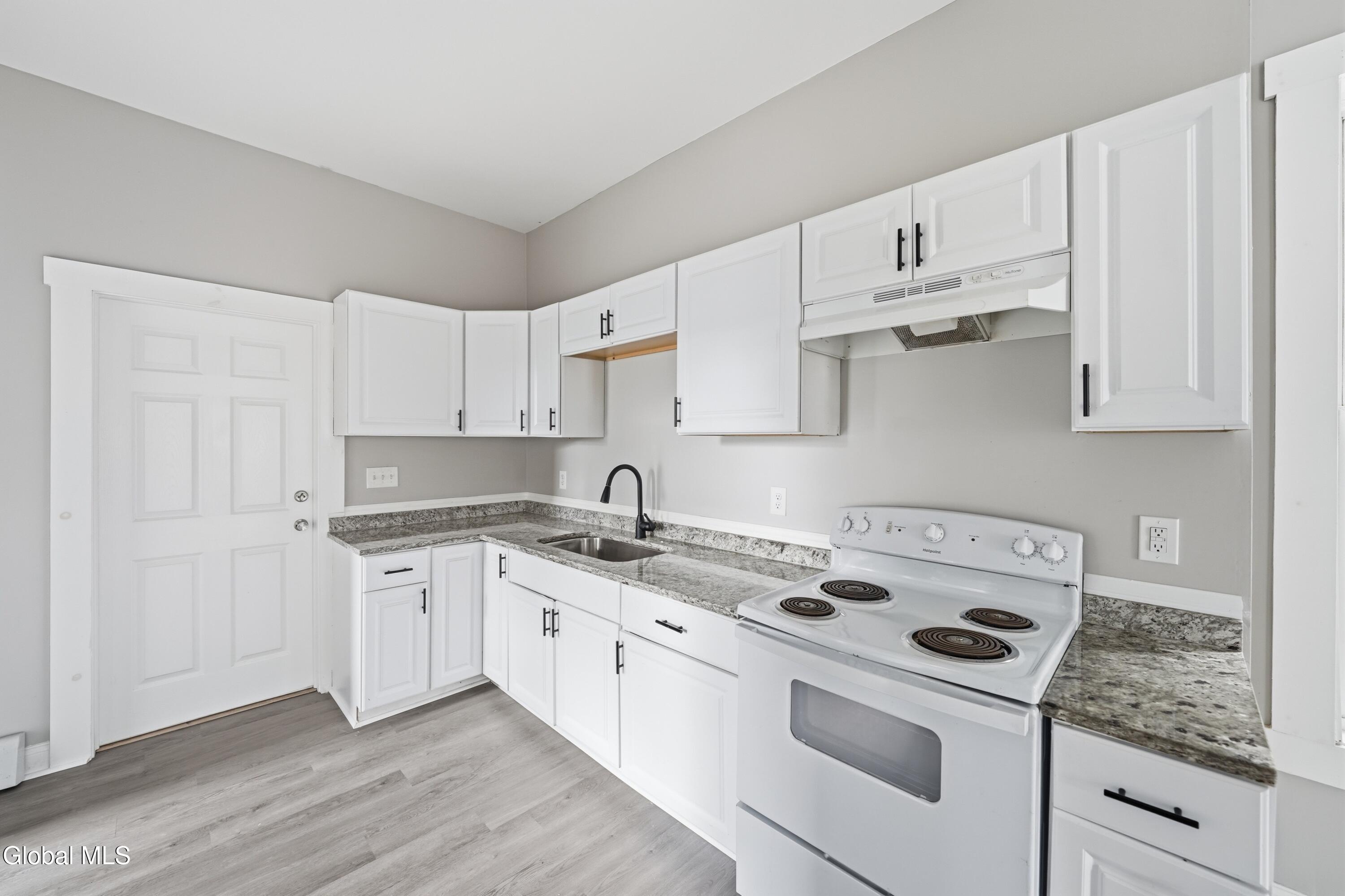 329 9th Street Troy NY 12180