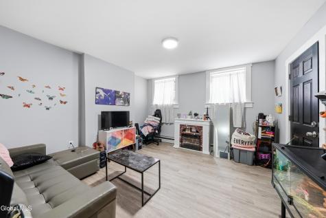 329 9th Street Troy NY 12180