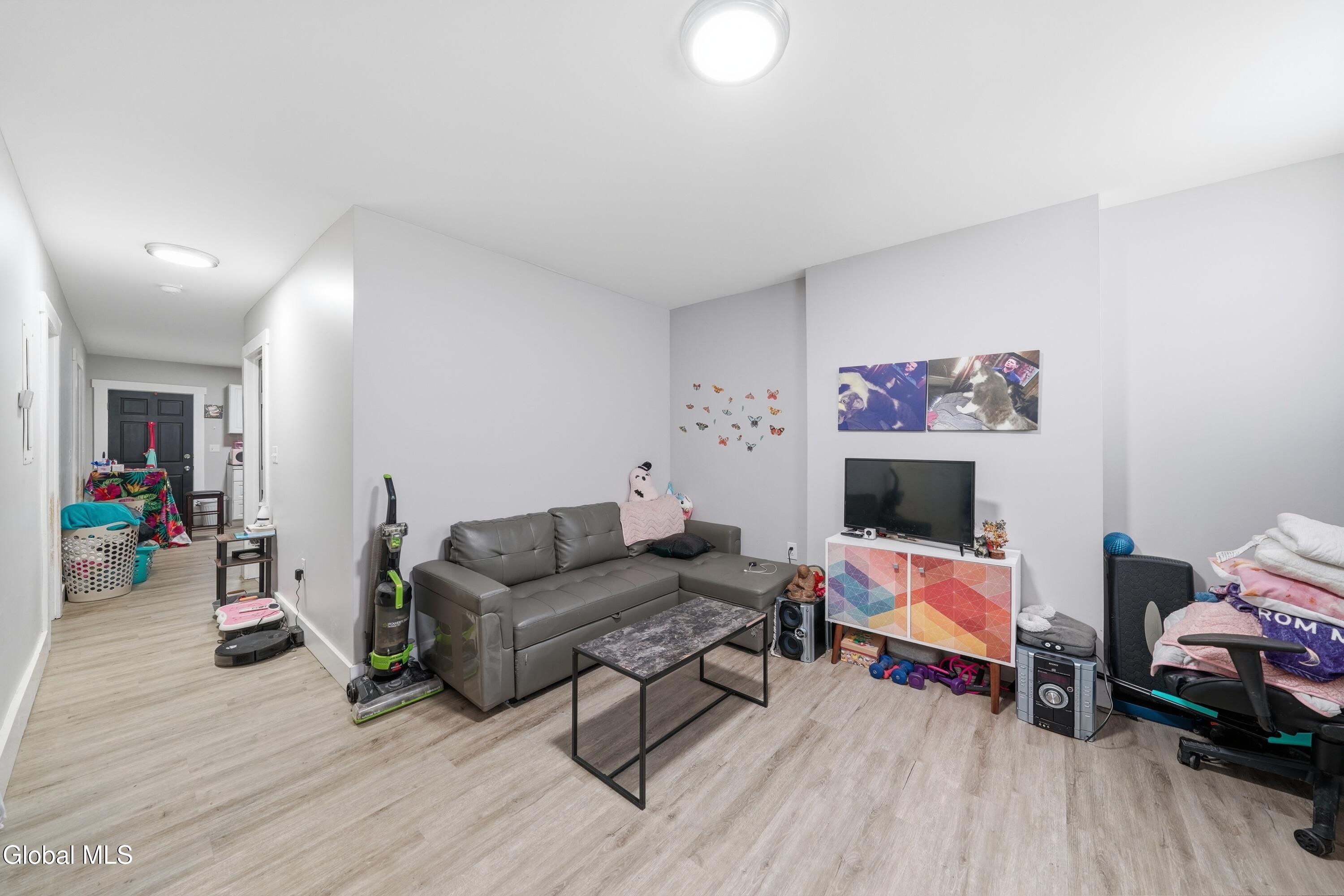 329 9th Street Troy NY 12180