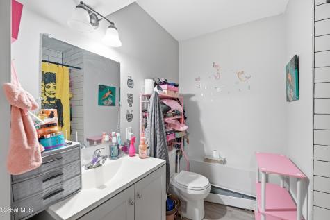 329 9th Street Troy NY 12180