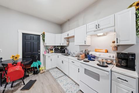 329 9th Street Troy NY 12180