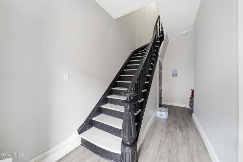 329 9th Street Troy NY 12180