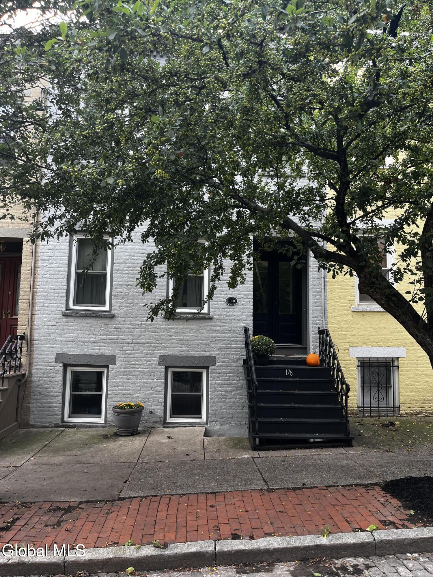 176 Jay Street Albany NY 12210