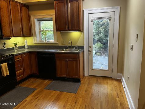 176 Jay Street Albany NY 12210