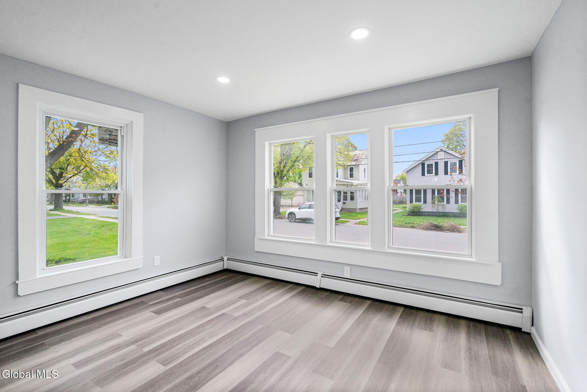 27 W Notre Dame Street Glens Falls NY 12801