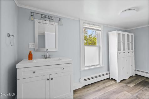 27 W Notre Dame Street Glens Falls NY 12801