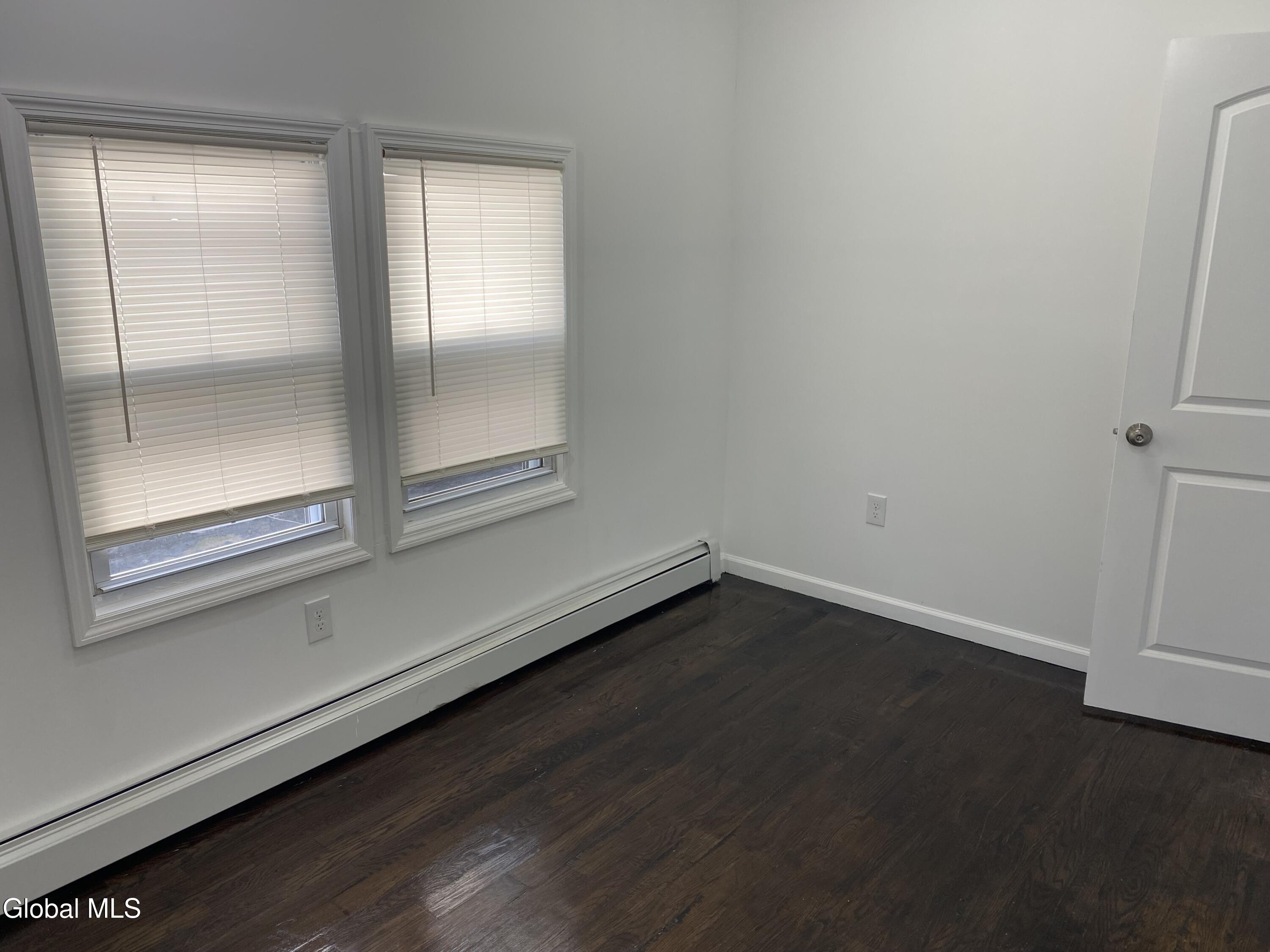 885 Yorkston Street Schenectady NY 12303