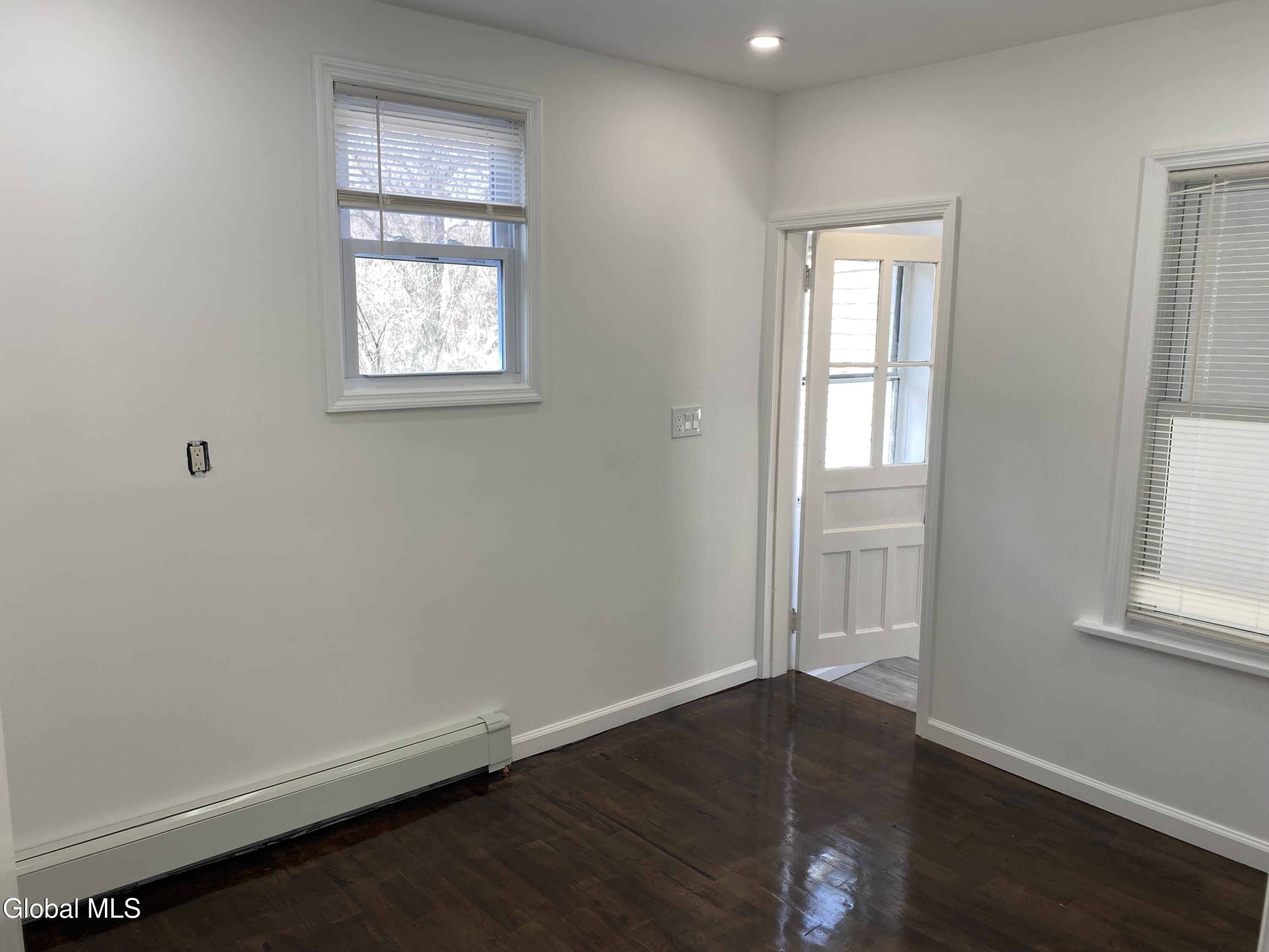 885 Yorkston Street Schenectady NY 12303