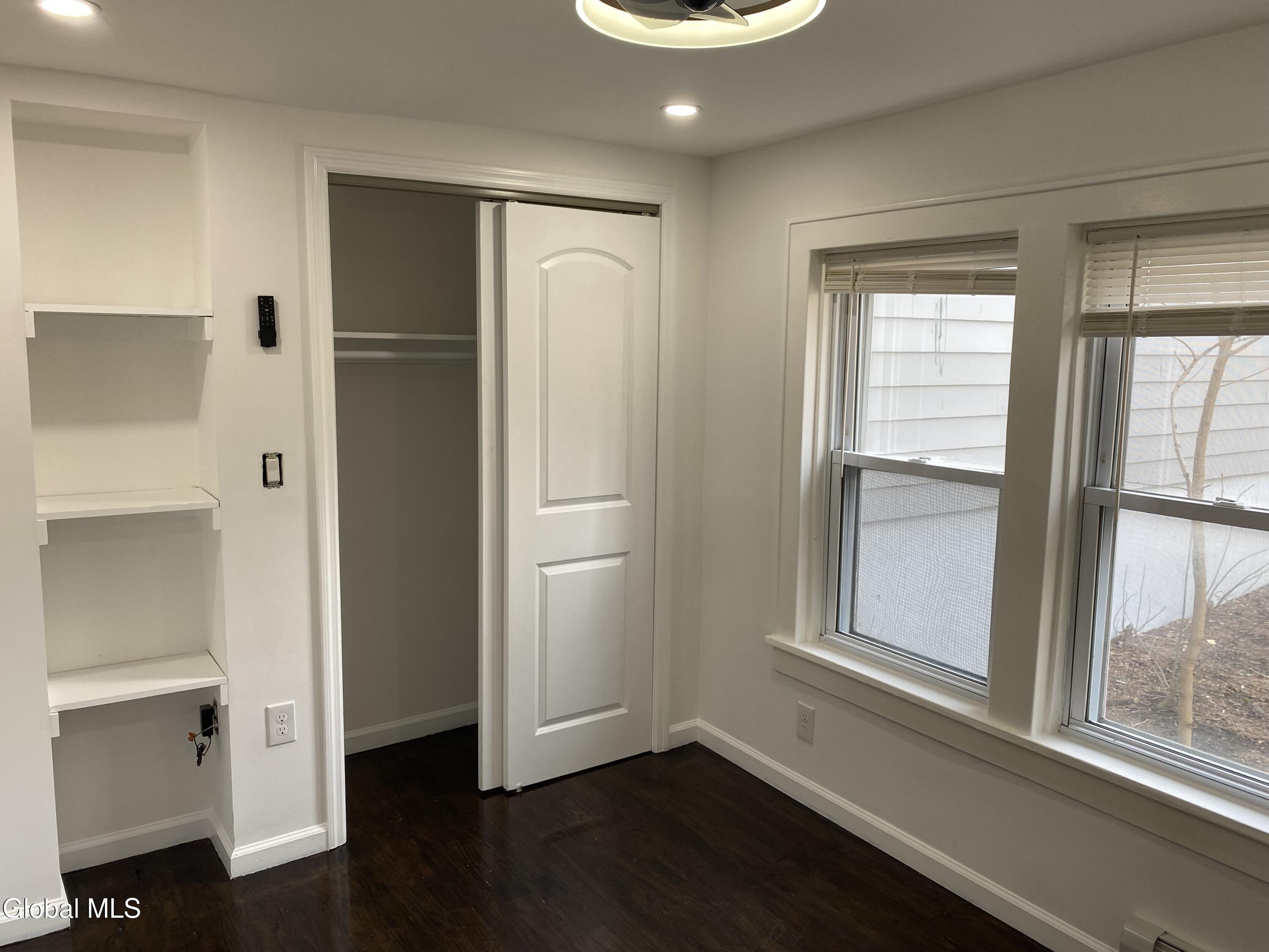 885 Yorkston Street Schenectady NY 12303