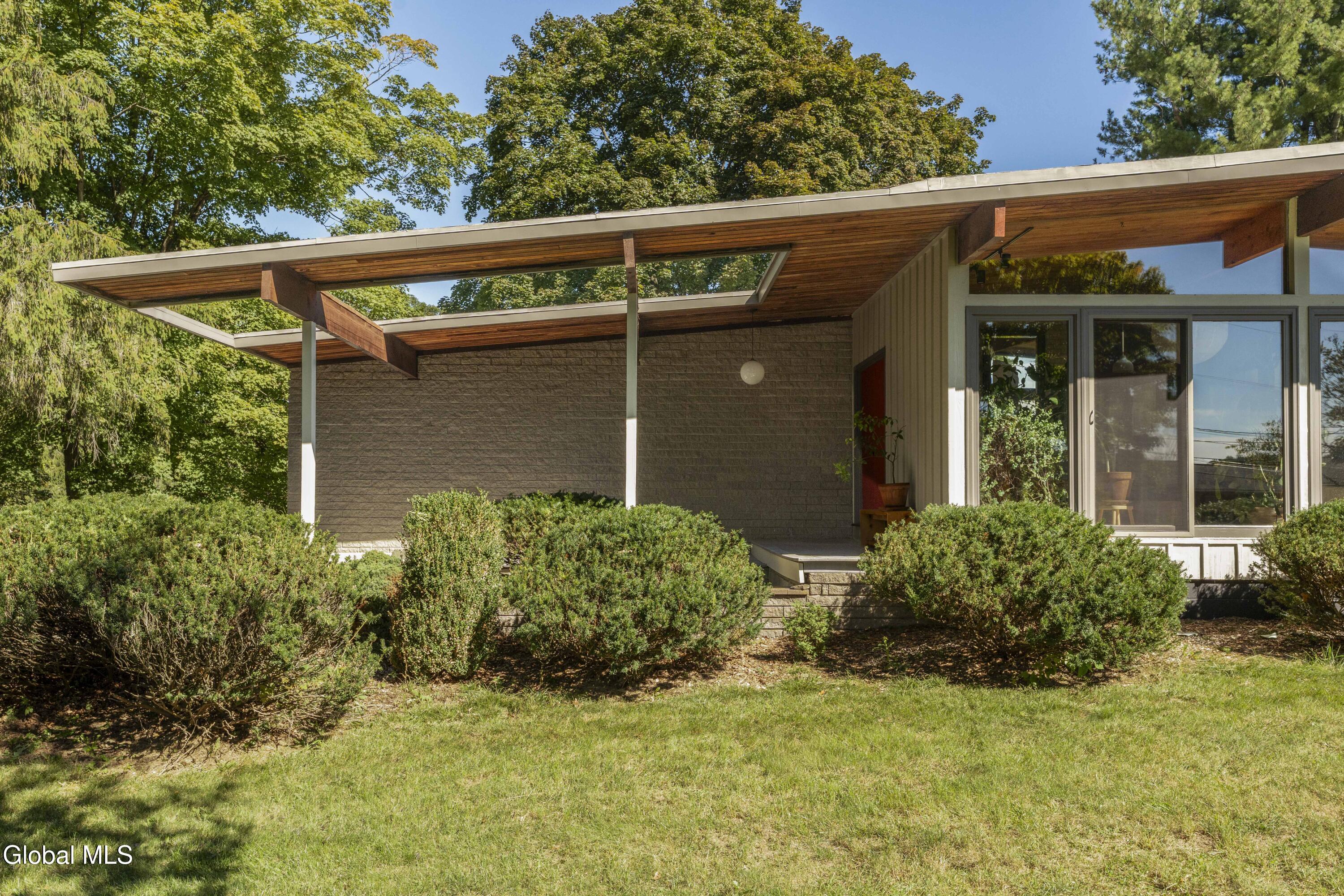1156 Ulster Landing Road Saugerties NY 12477