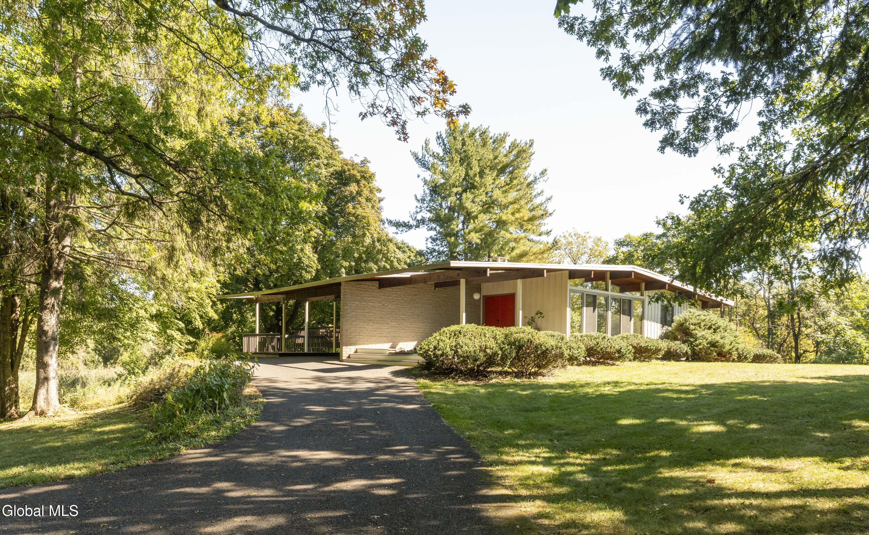 1156 Ulster Landing Road Saugerties NY 12477