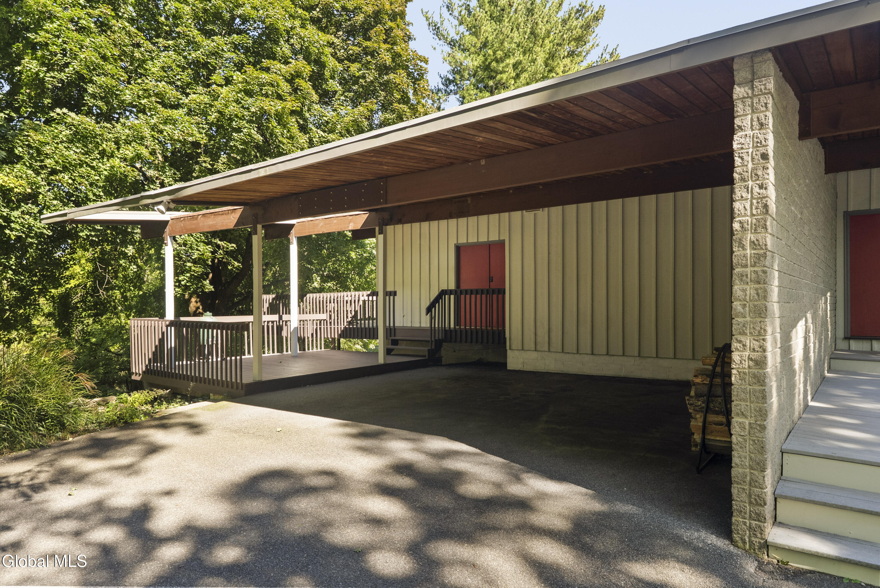 1156 Ulster Landing Road Saugerties NY 12477