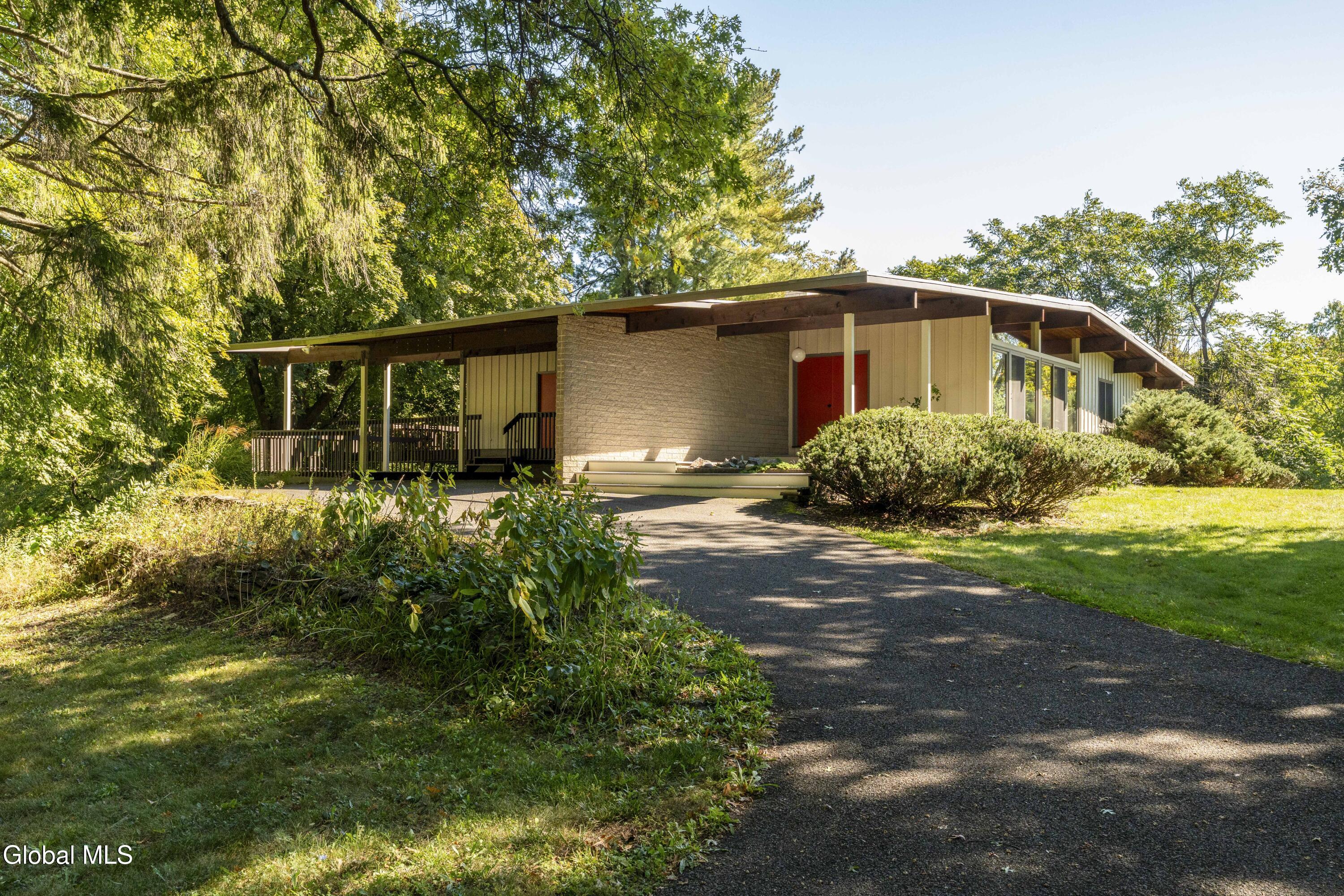1156 Ulster Landing Road Saugerties NY 12477