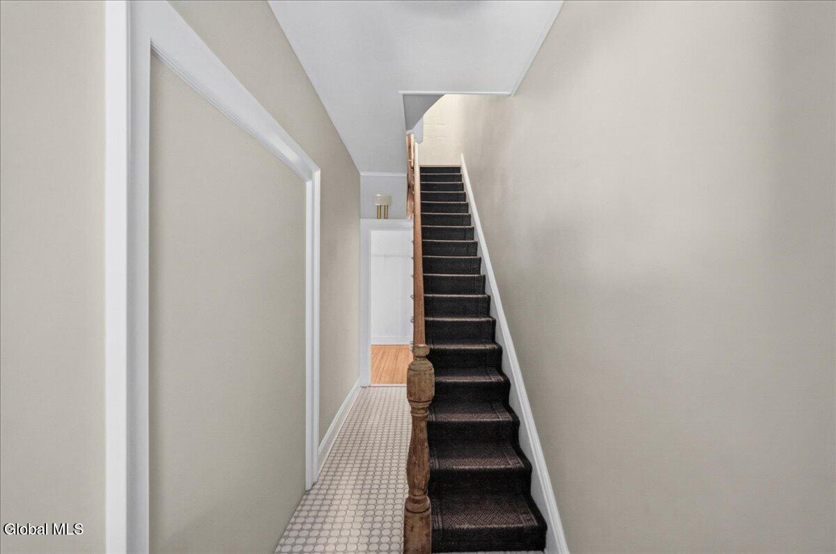 69 S Lake Avenue Albany NY 12203