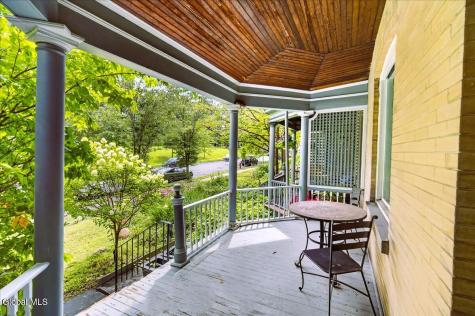 69 S Lake Avenue Albany NY 12203