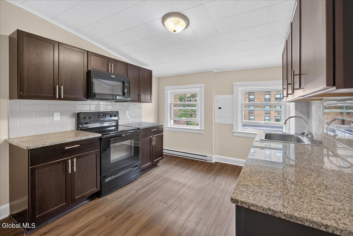 69 S Lake Avenue Albany NY 12203