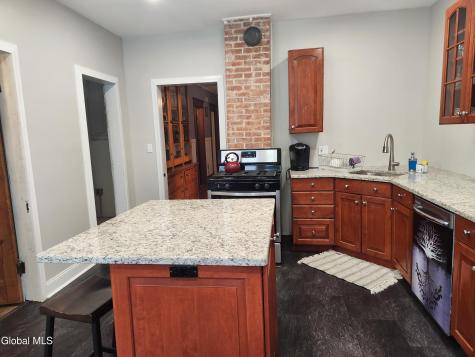 137 Second Street Waterford NY 12188