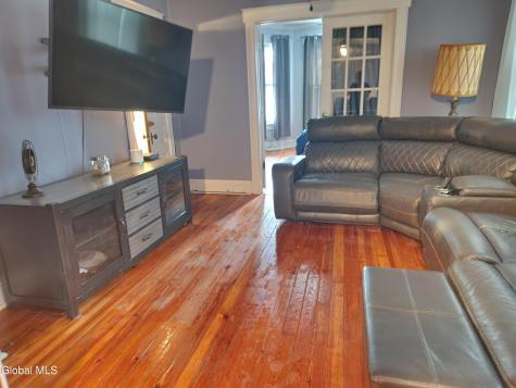 137 Second Street Waterford NY 12188