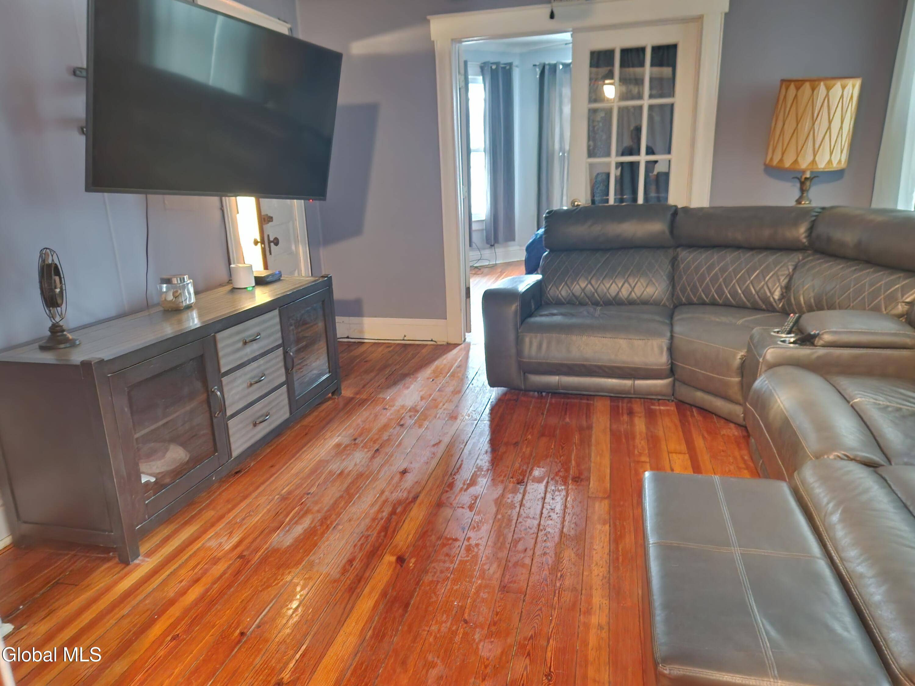 137 Second Street Waterford NY 12188