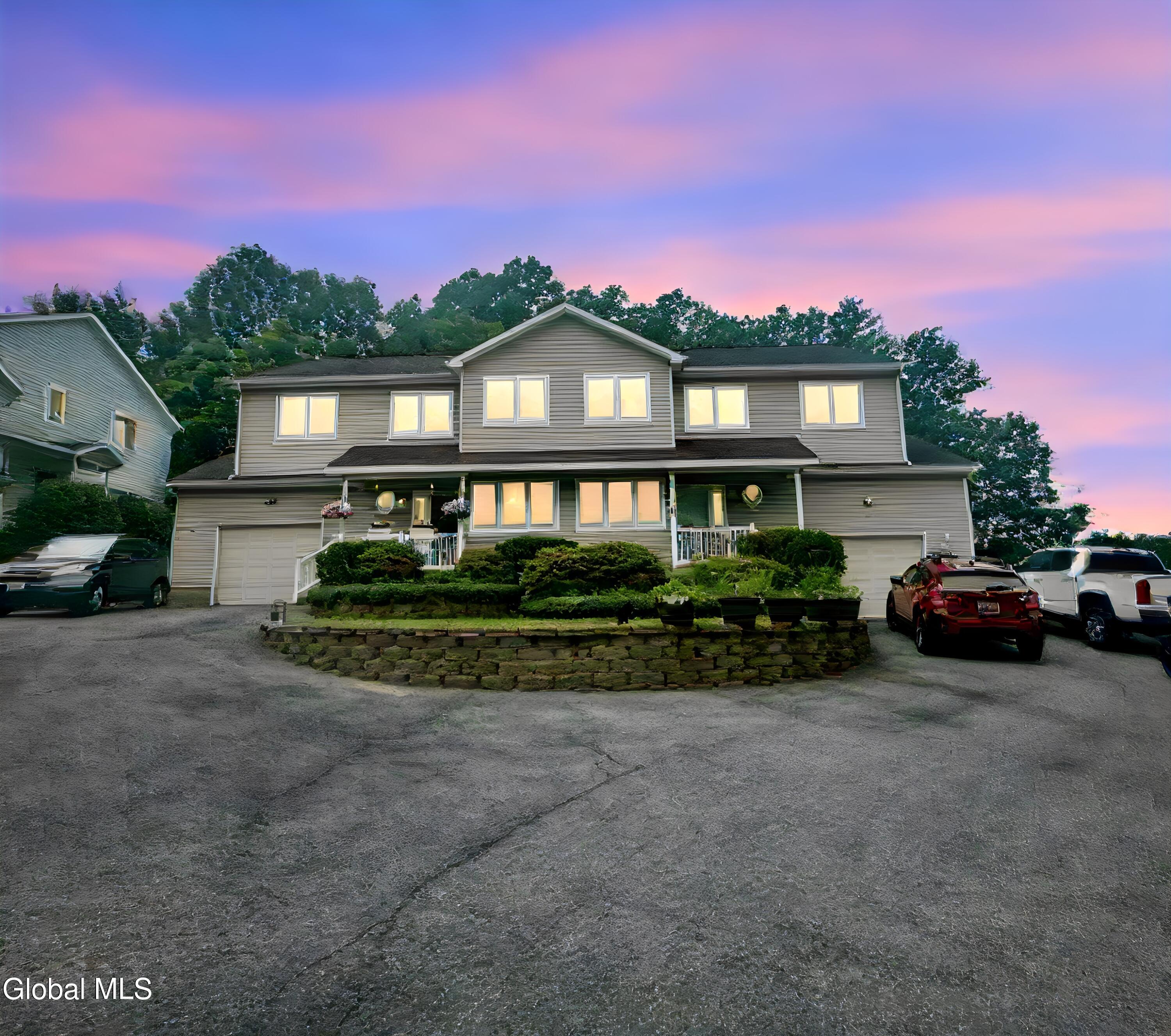 103-105 East Avenue Saratoga Springs NY 12866