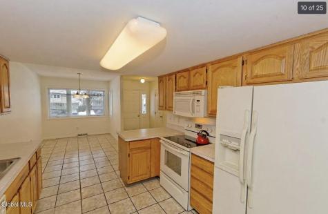 103-105 East Avenue Saratoga Springs NY 12866