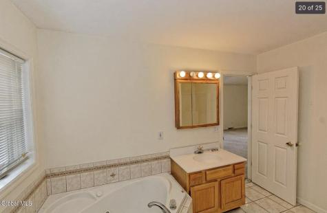 103-105 East Avenue Saratoga Springs NY 12866