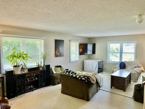 103-105 East Avenue Saratoga Springs NY 12866