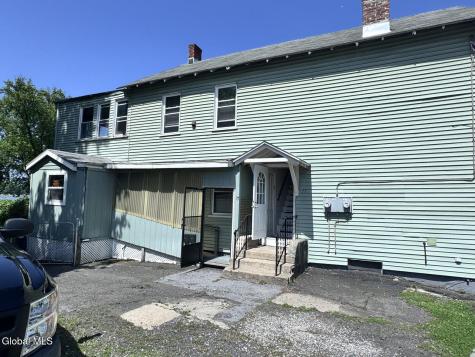17 Mohawk Avenue Waterford NY 12188