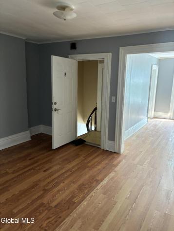 215 9th Street Troy NY 12180