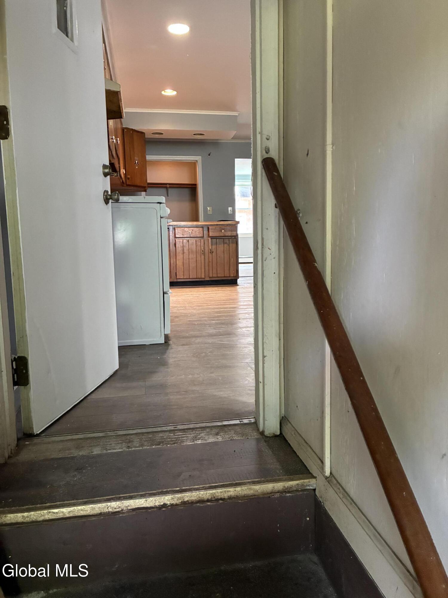 215 9th Street Troy NY 12180