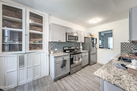 177 Lancaster Street Albany NY 12210