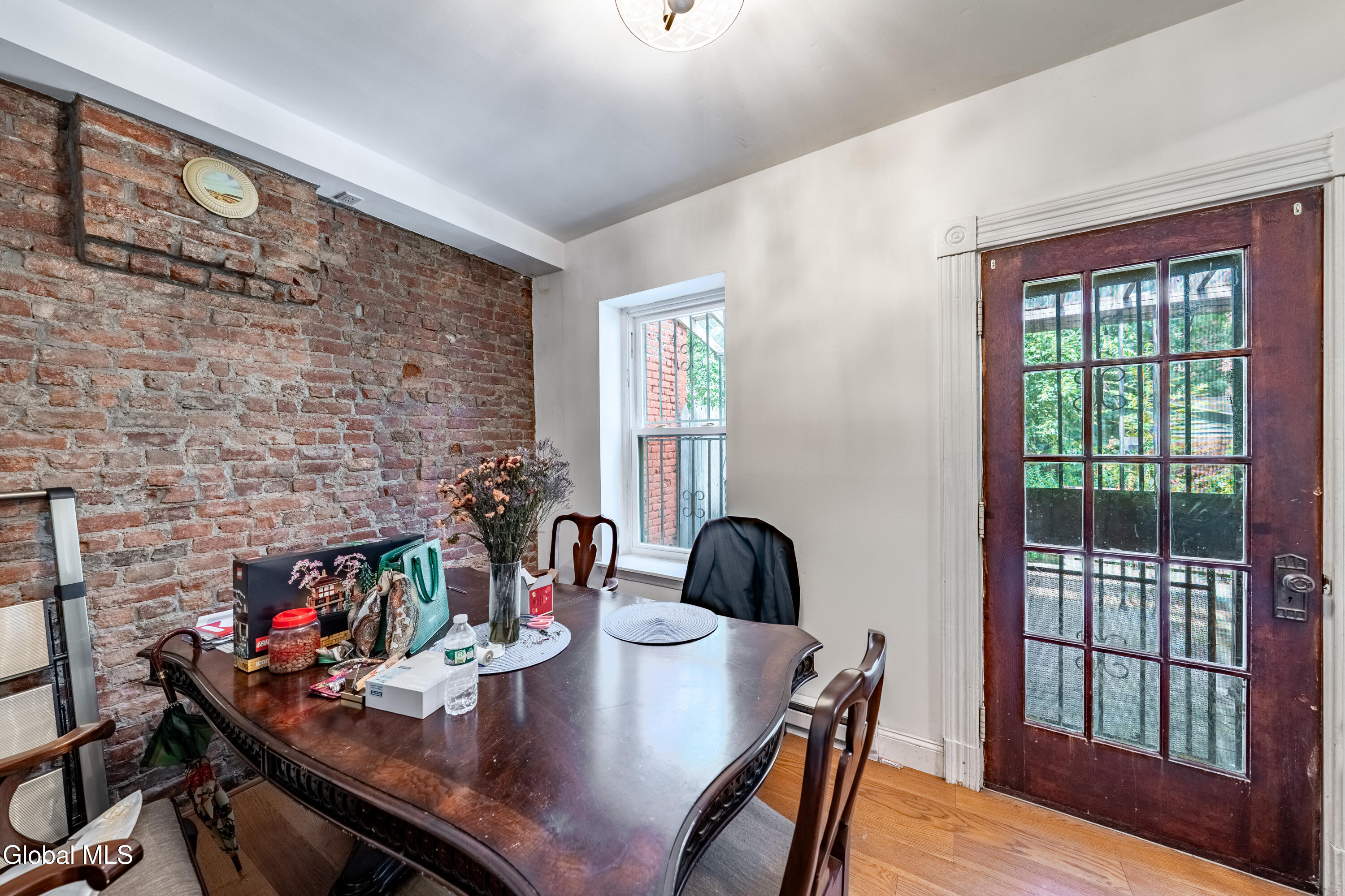 177 Lancaster Street Albany NY 12210