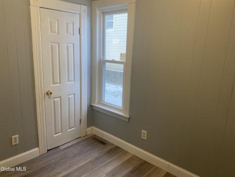 609 Bluff Avenue Schenectady NY 12303