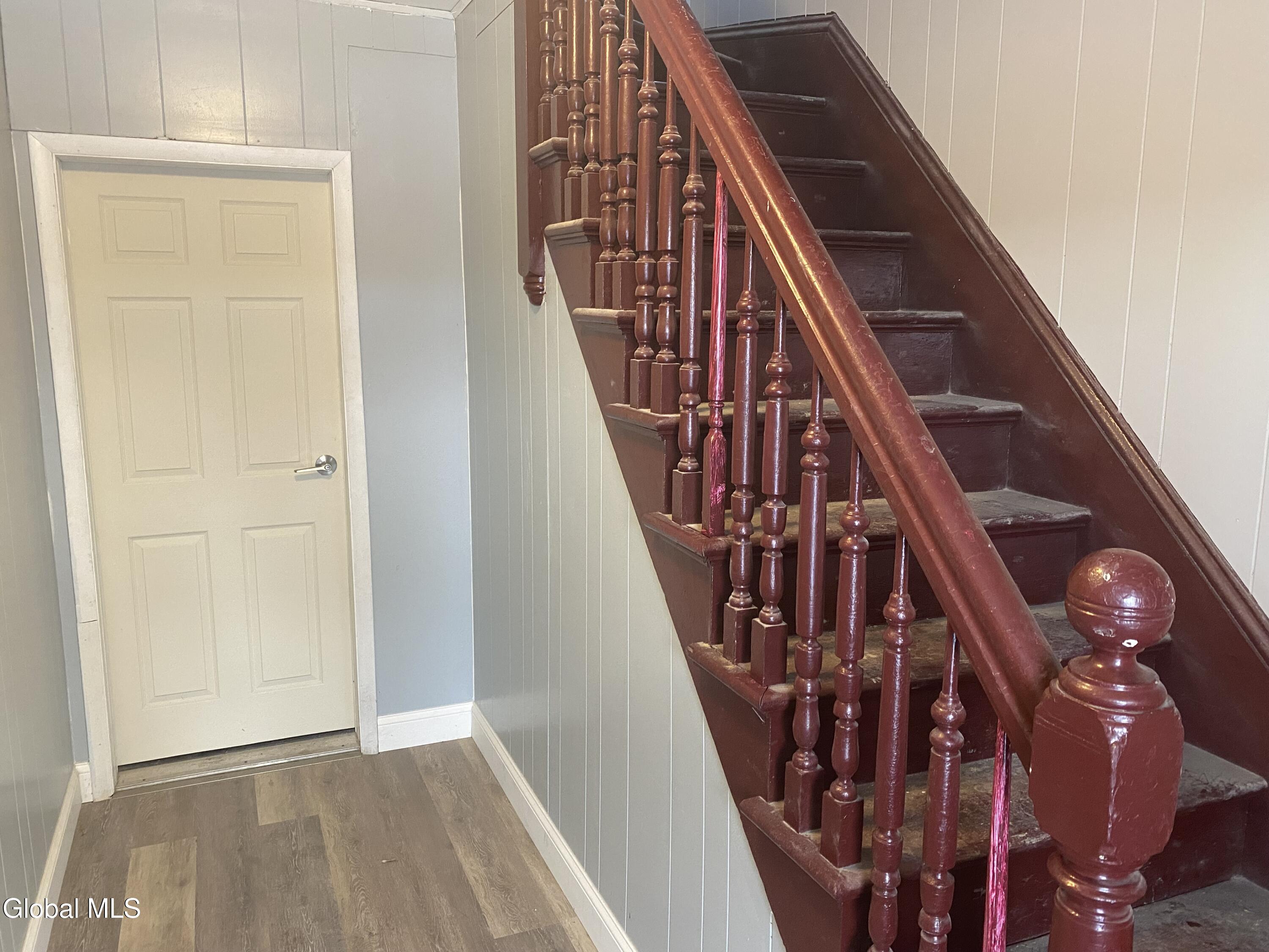 609 Bluff Avenue Schenectady NY 12303