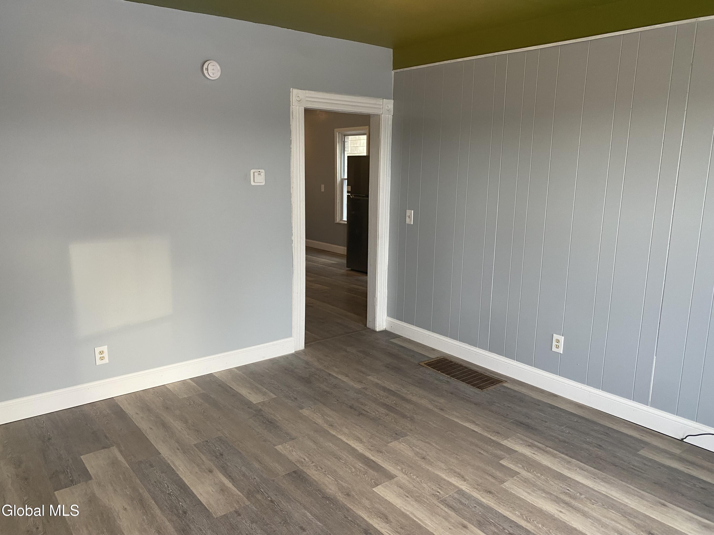 609 Bluff Avenue Schenectady NY 12303