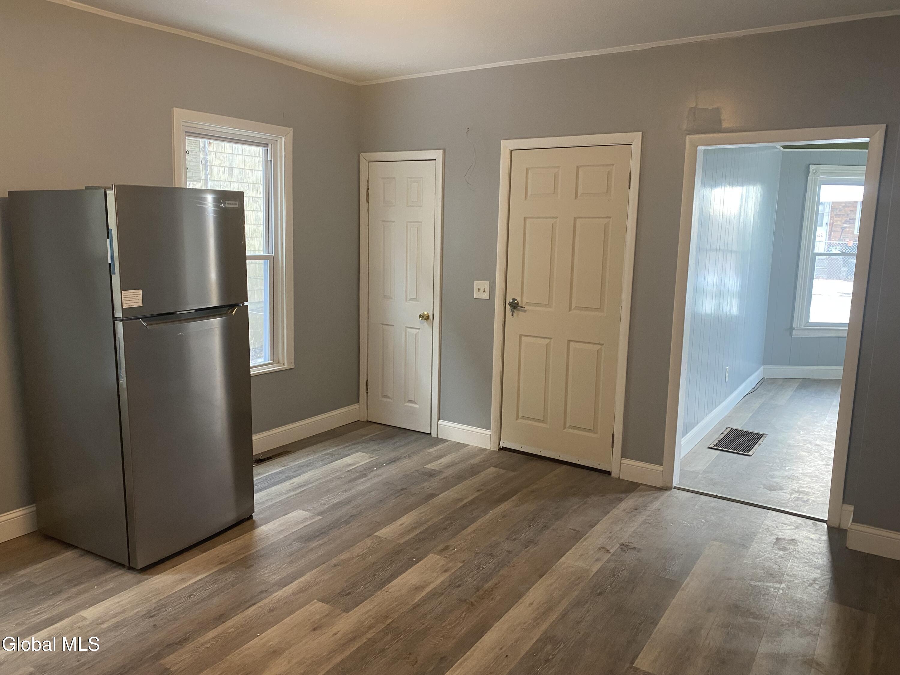 609 Bluff Avenue Schenectady NY 12303