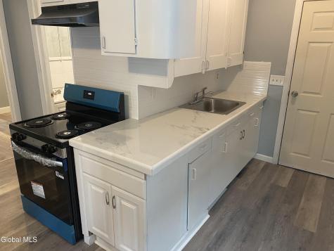 609 Bluff Avenue Schenectady NY 12303