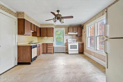 236 Glenmont Road Glenmont NY 12077