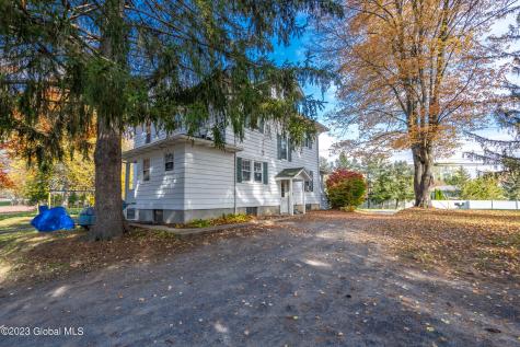236 Glenmont Road Glenmont NY 12077