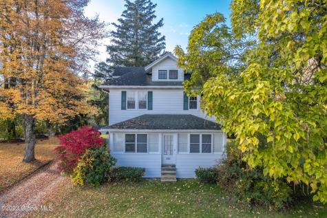 236 Glenmont Road Glenmont NY 12077
