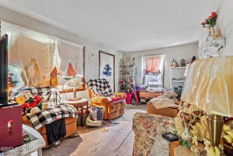 236 Glenmont Road Glenmont NY 12077
